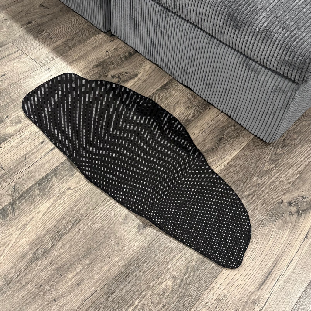 Japanese Supercar Shaped Accent Rug for Car Enthusiasts