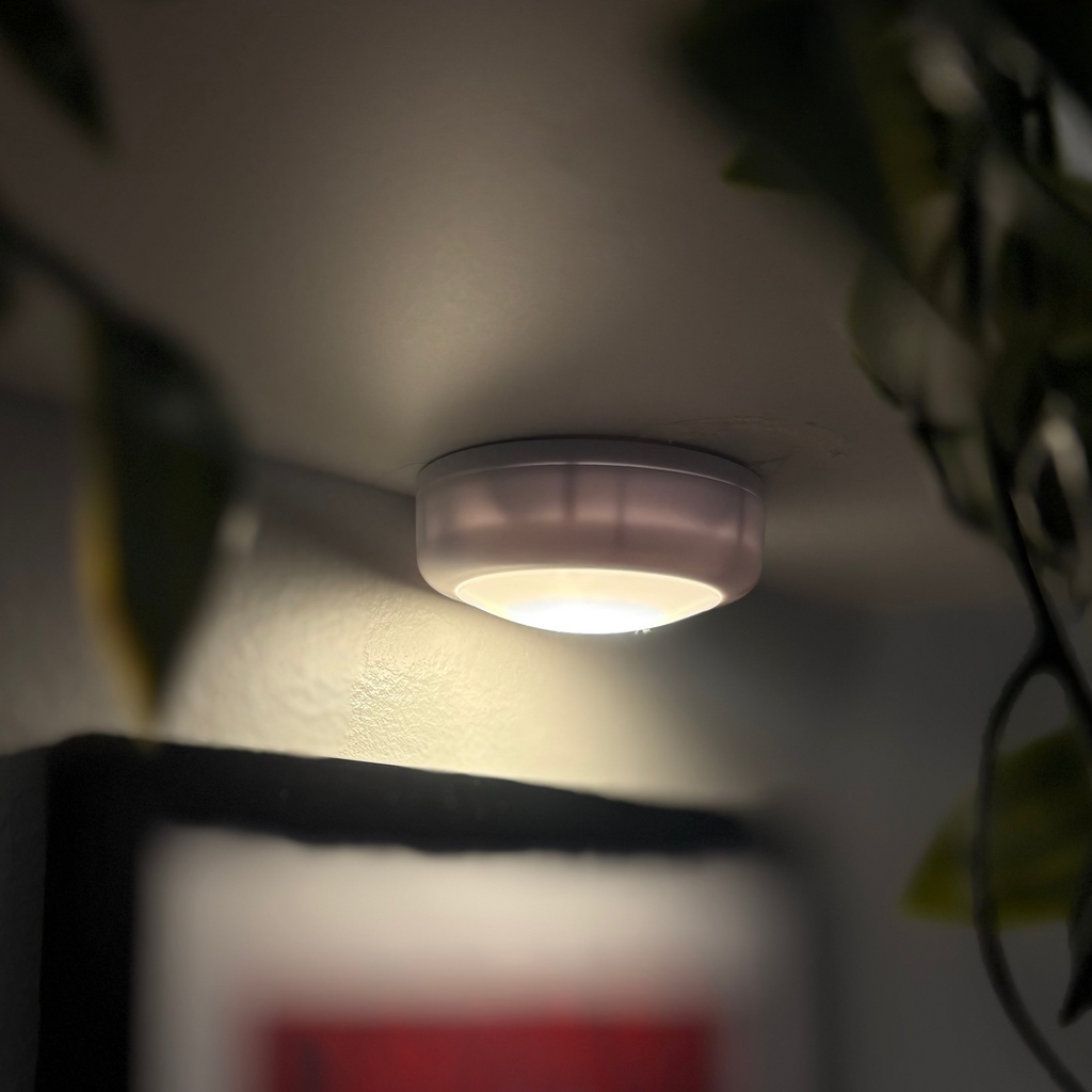 Wireless Battery Powered LED Puck Lights Room Accent Lighting